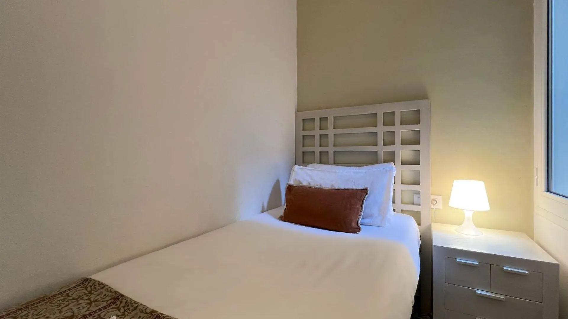 Stay U-Nique Apartments Begur Barcelona Spanyolország